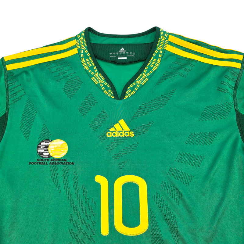 2010/11 South Africa Away Football Shirt (L) Adidas #10 Pienaar