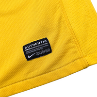 2010/11 Brazil Home Football Shirt (L) Nike #10 Kaka