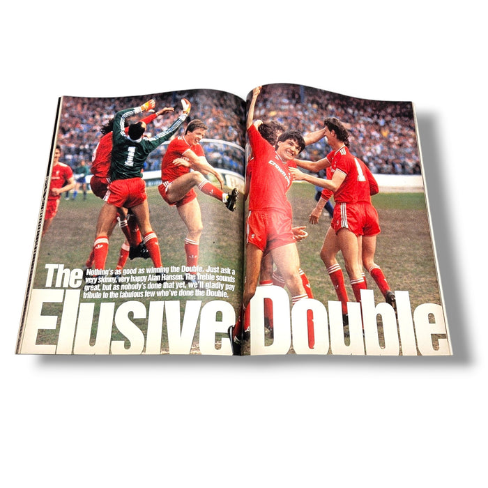 FOUR FOUR TWO MAGAZINE #18 February 1996 - Bryan Robson - Football Finery - FF204052