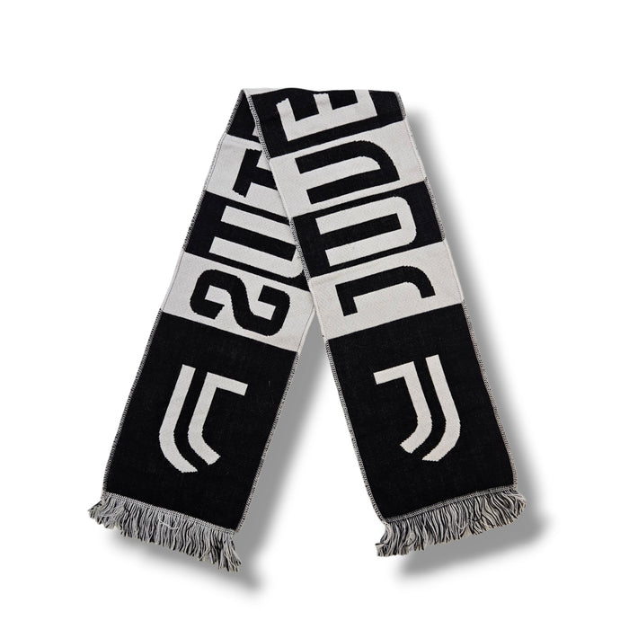 Juventus Vintage Football Scarf - Football Finery - FFS093