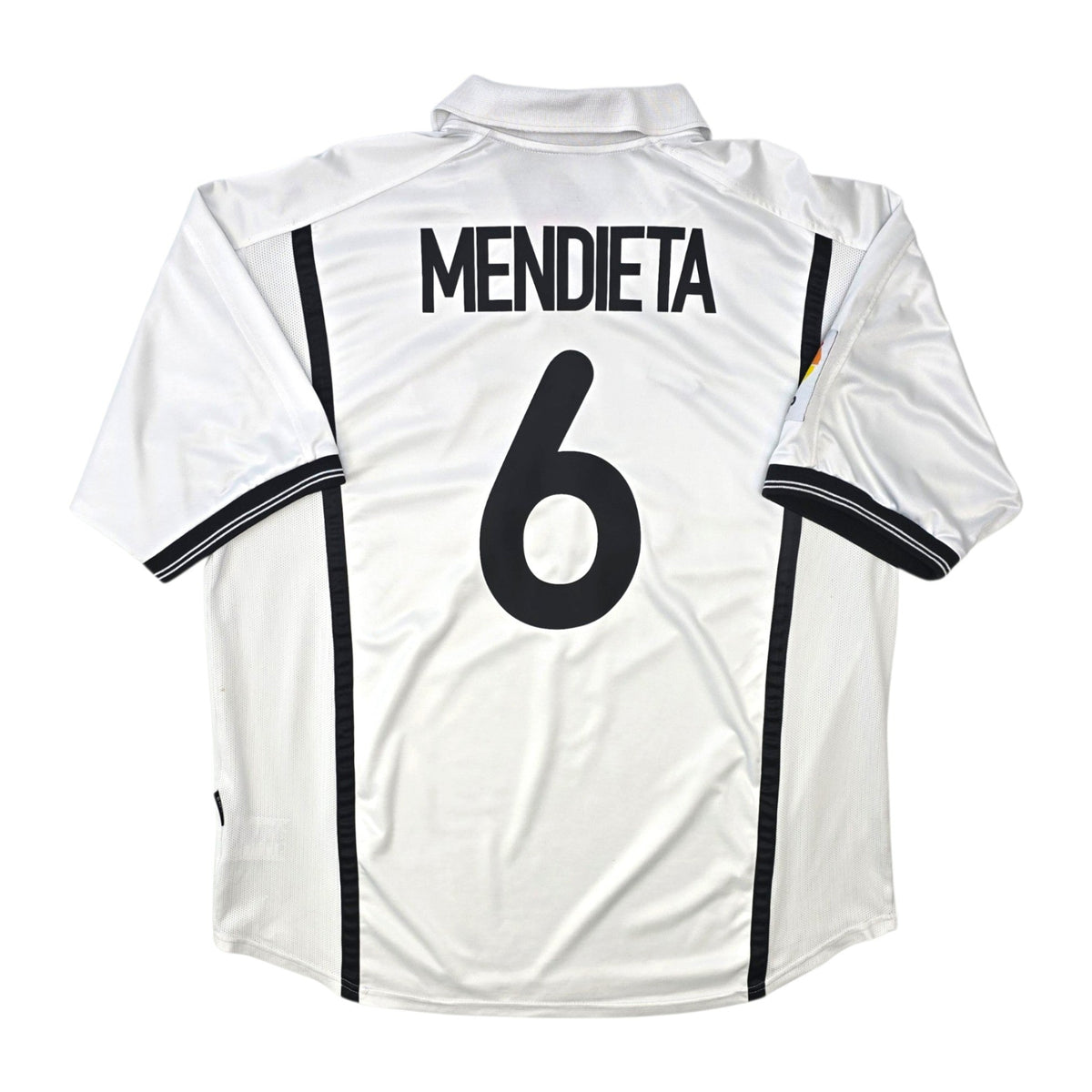 2000/01 Valencia Home Football Shirt (2XL) Nike #6 Mendietta