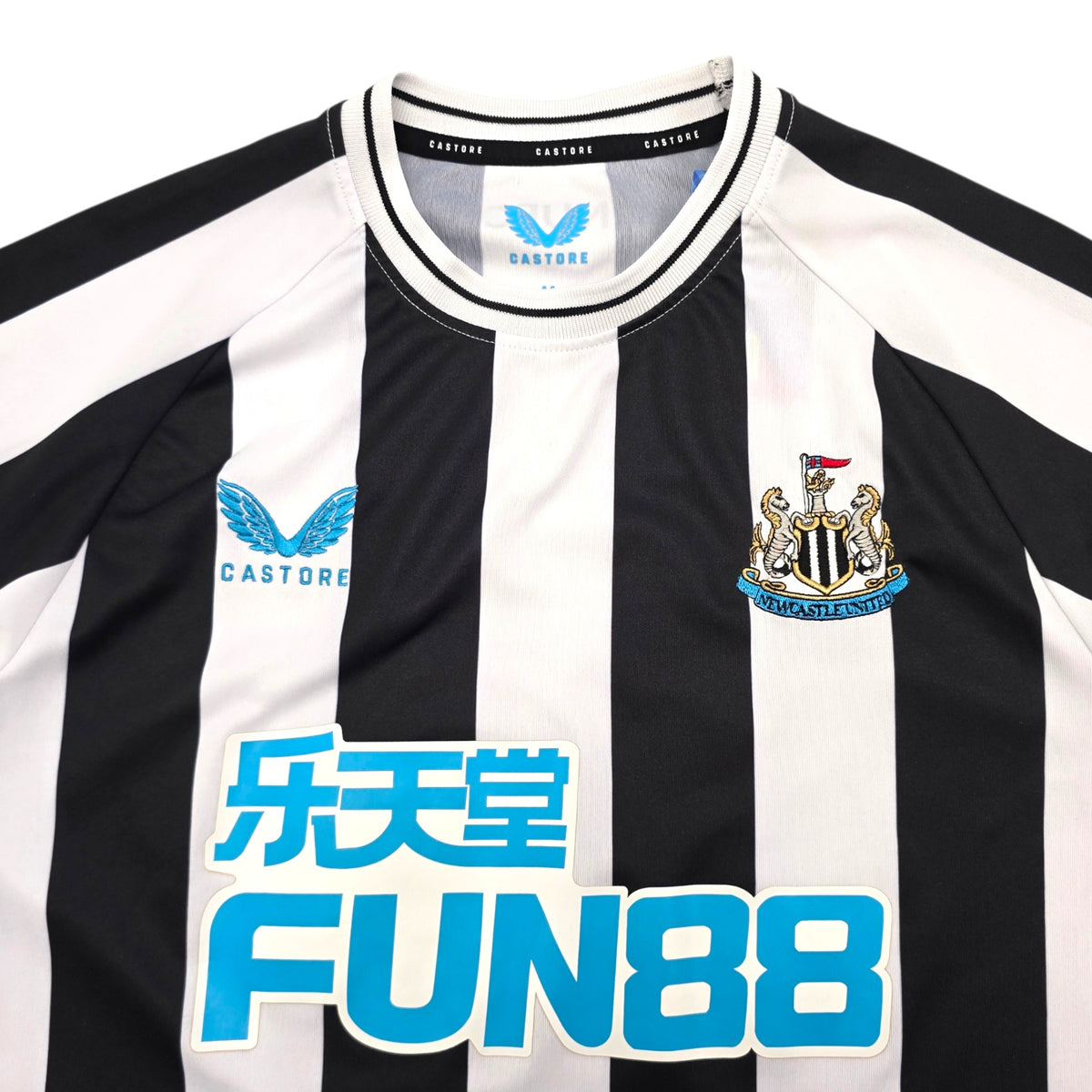 2022/23 Newcastle United Home Football Shirt (M) Castore #14 Isak