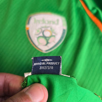 2008/10 Ireland Home Football Shirt (M) Umbro