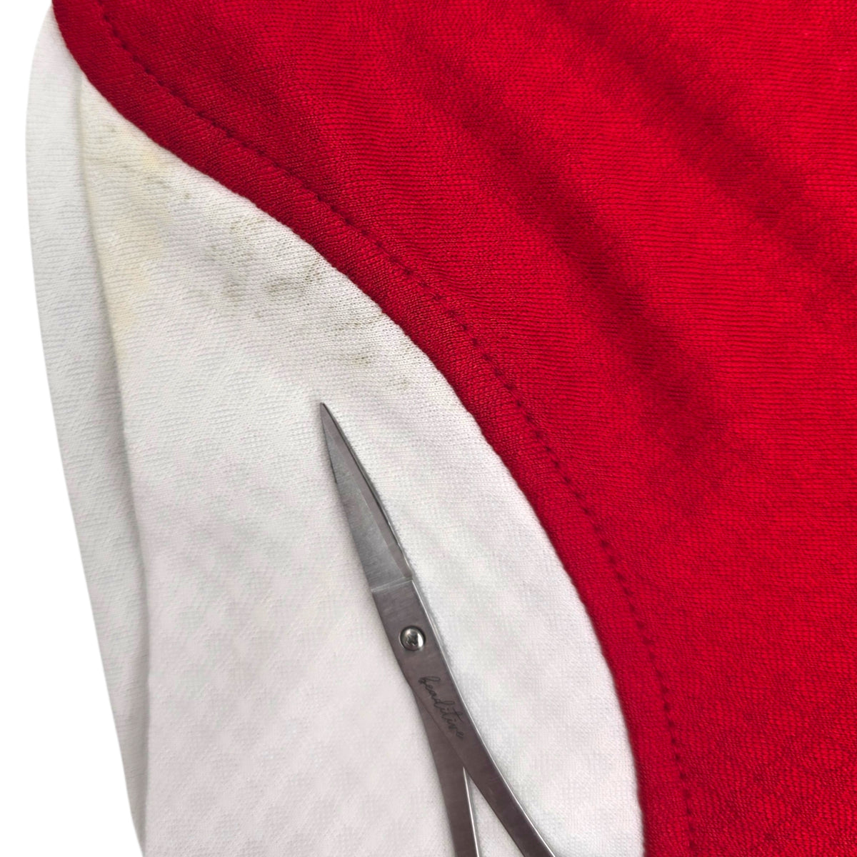 2010/12 Switzerland Home Football Shirt (L) Puma