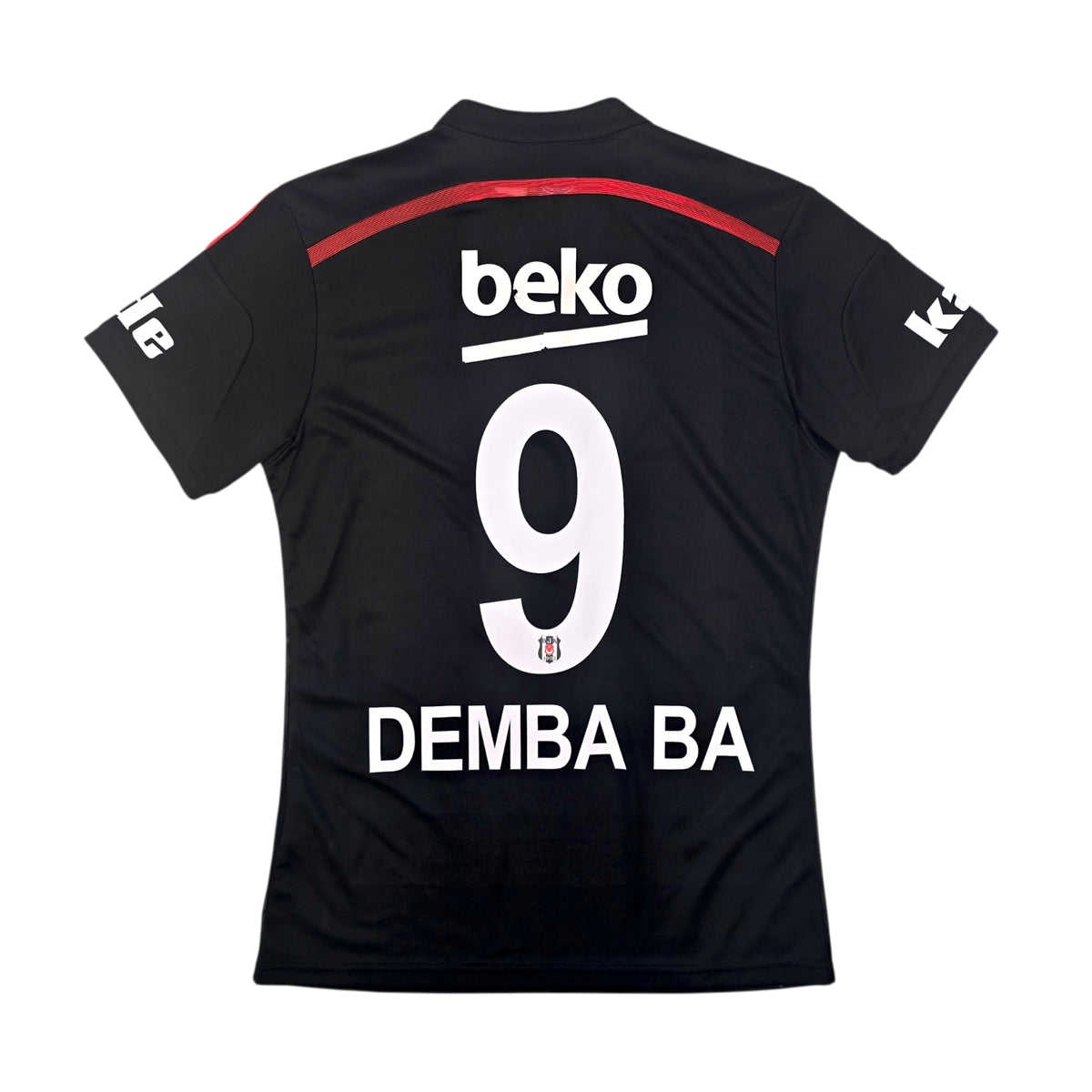 2014/15 Besiktas Away Football Shirt (M) Adidas #9 Demba Ba