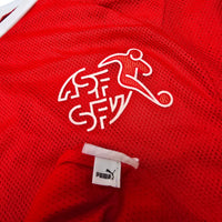 2008/10 Switzerland Home Football Shirt (M) Puma