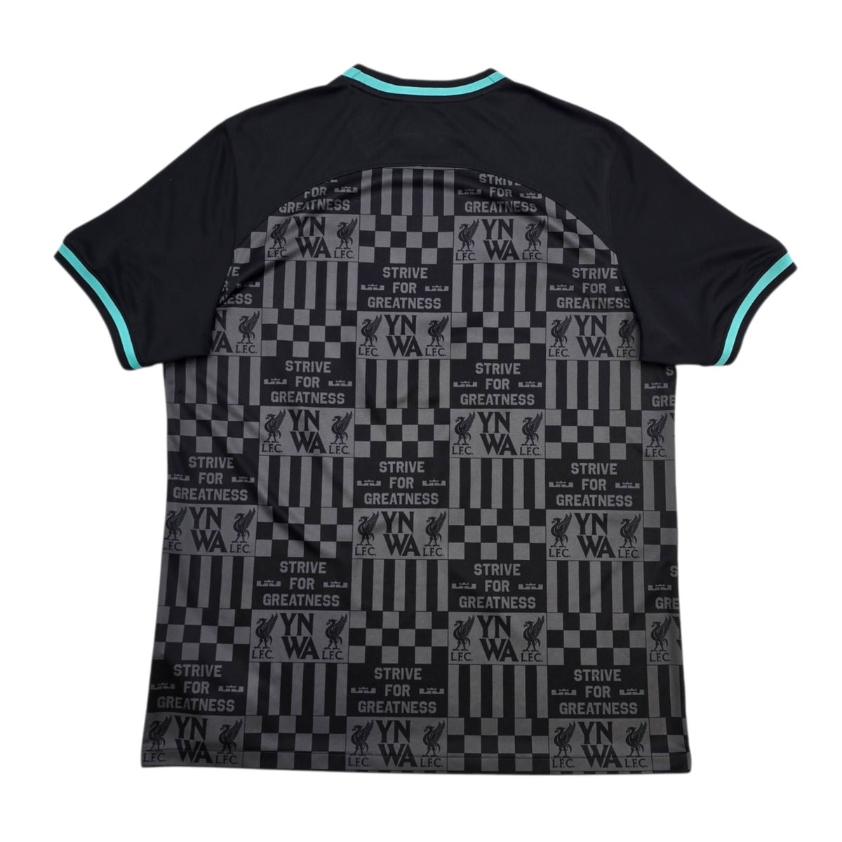 2024/25 Liverpool Training Top (XL) Nike X LeBron