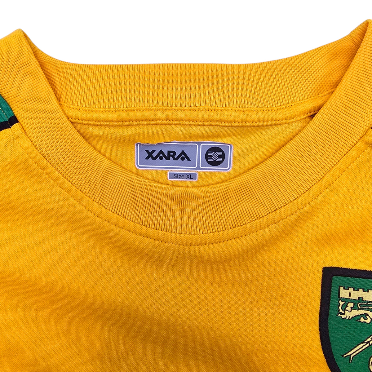 2006/08 Norwich City Home Football Shirt (XL) Xara #6 Huckerby