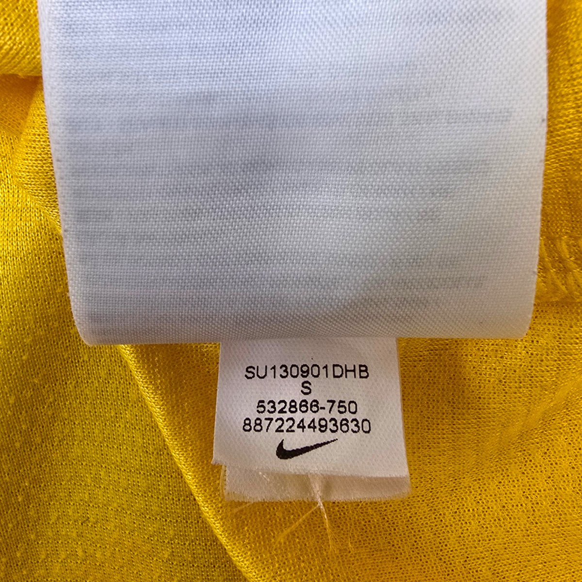 2013/14 Arsenal Away Football Shirt (S) Nike #11 Ozil