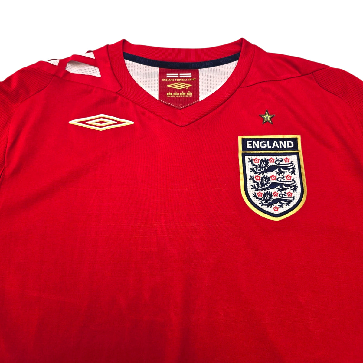 2006/08 England Away Football Shirt (L) Umbro