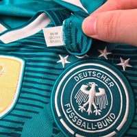 2018/19 Germany Away Football Shirt (XL) Adidas #10 Ozil