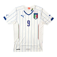 2014/15 Italy Away Football Shirt (M) Puma #9 Balotelli