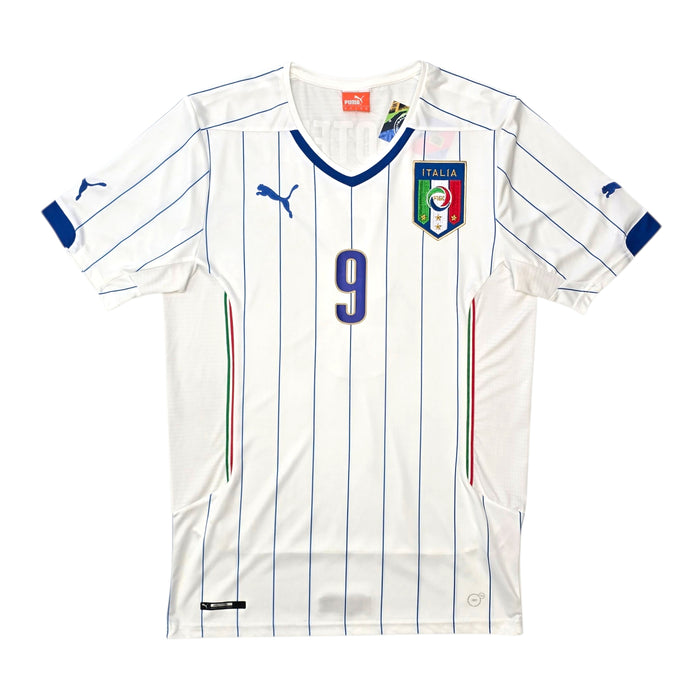 2014/15 Italy Away Football Shirt (M) Puma #9 Balotelli