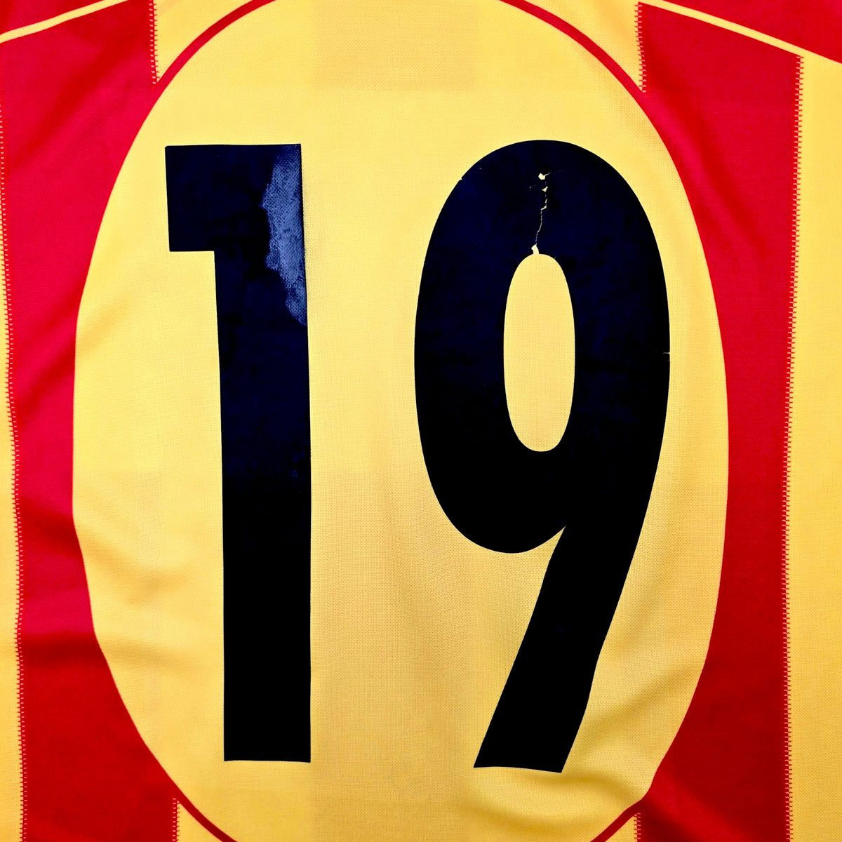 2008/09 Arameisk Syrianska Home Football Shirt (M) Lotto #19