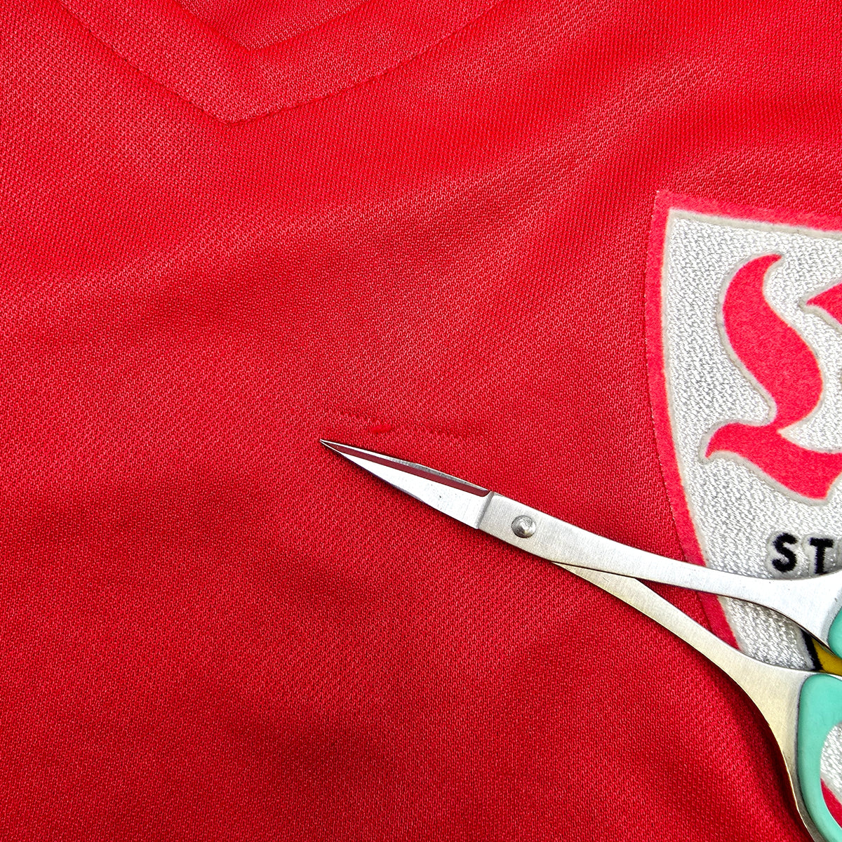 2004/05 Stuttgart Away Football Shirt (XL) Puma