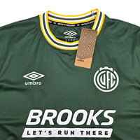 2025/26 Cambridge United Goal Keeper Football Shirt (M) Umbro (BNWTs)