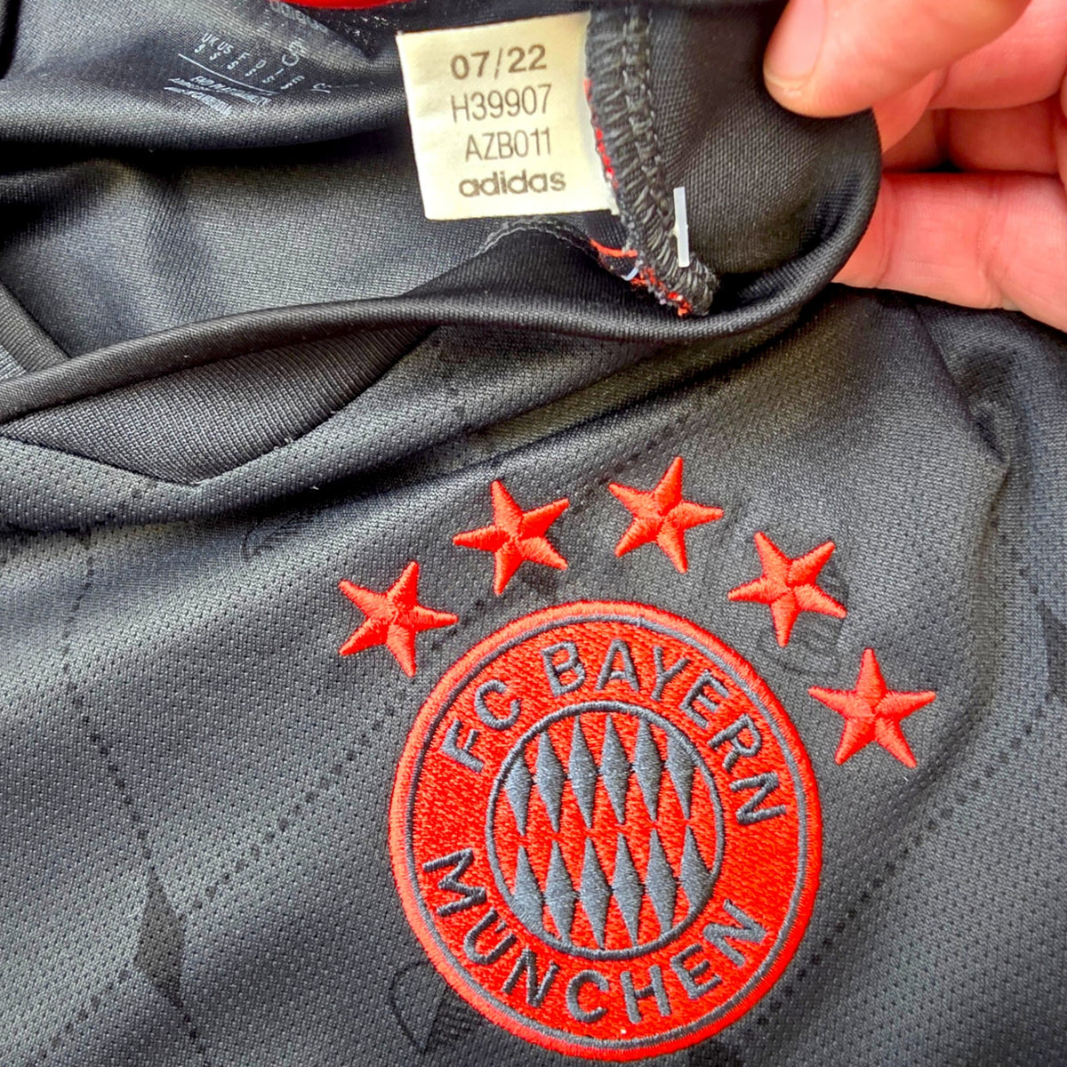 2022/23 Bayern Munich Third Football Shirt (S) Adidas