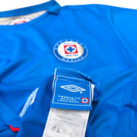 2006/08 Cruz Azul Home Football Shirt (M) Umbro #19 C. Delgardo