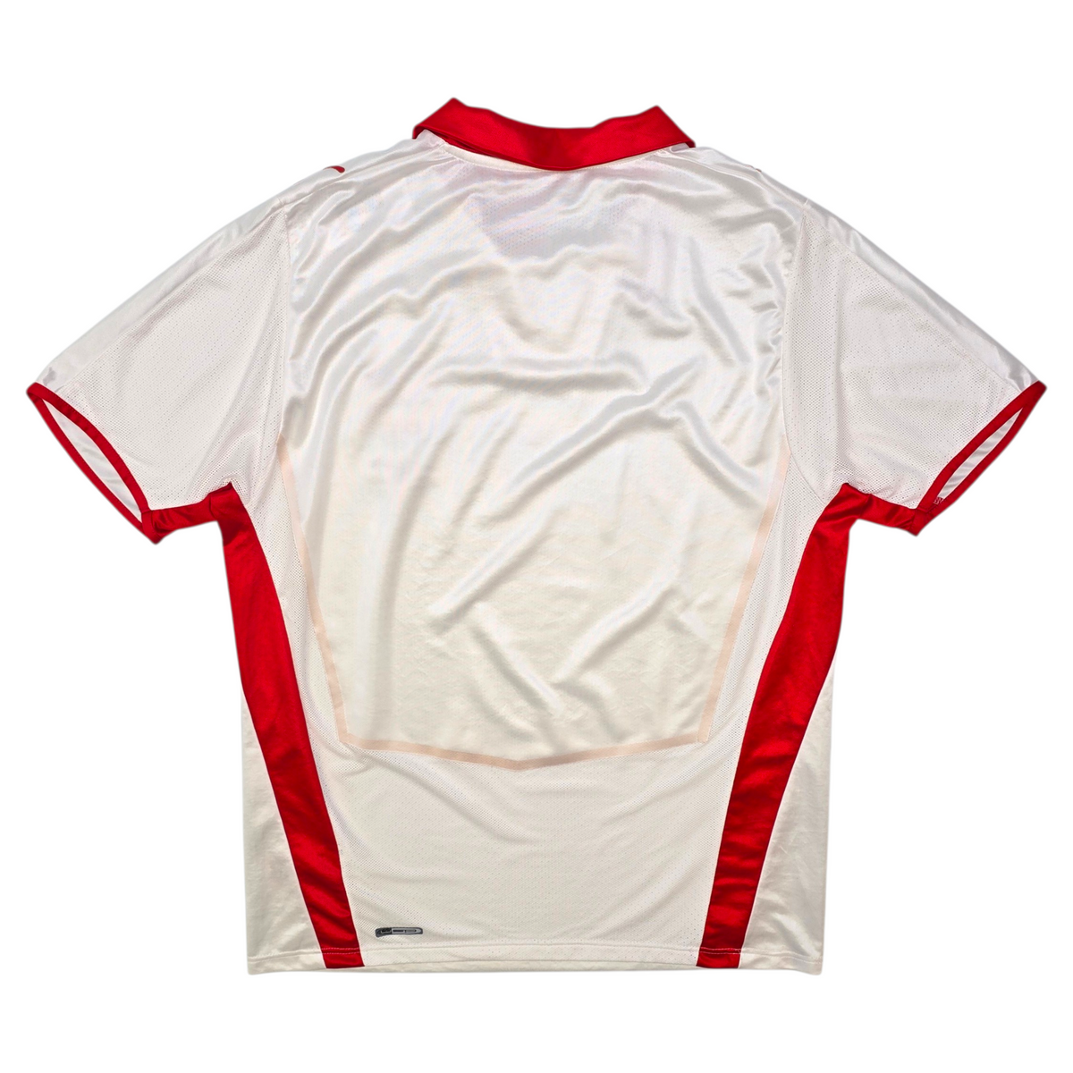 2008/10 Switzerland Away Football Shirt (L) Puma
