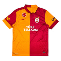 2012/13 Galatasaray Home Football Shirt (L) Nike #12 Drogba