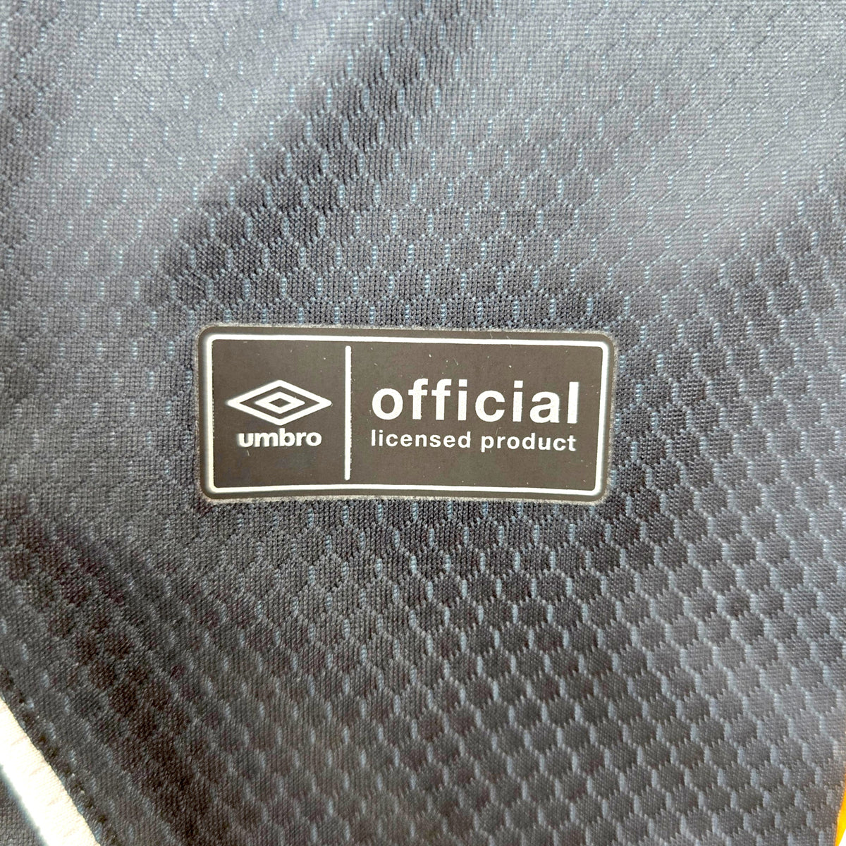 2025/26 Cambridge United Home Football Shirt (M) Umbro #17 Mpanzu