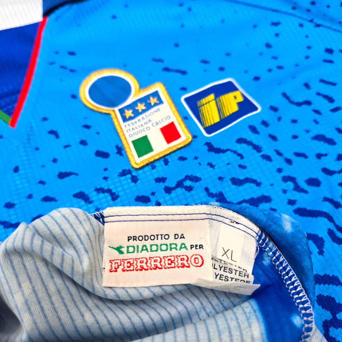 1992/94 Italy Training Shirt (XL) Diadora (Supporter Azzuri)