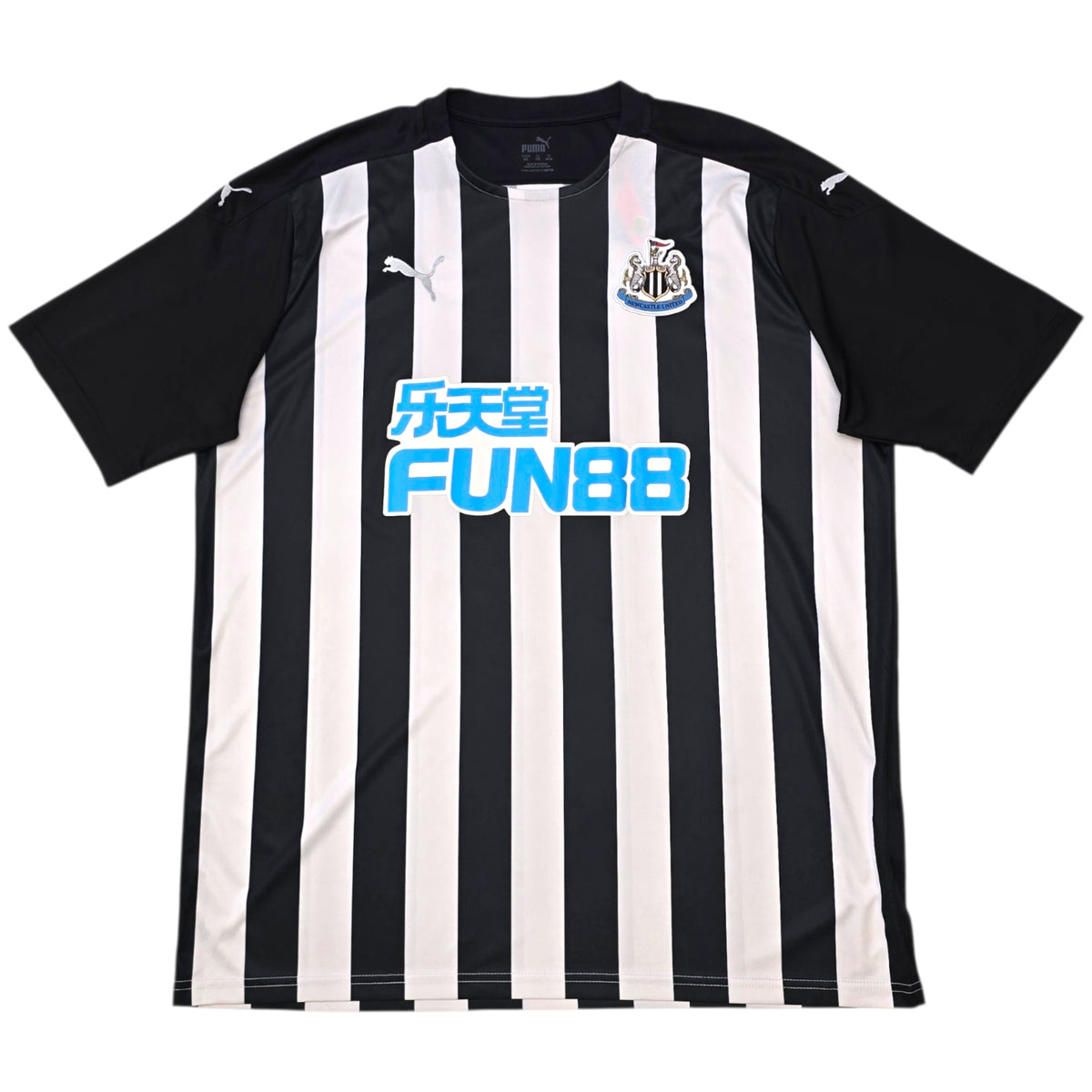 2020/21 Newcastle United Home Football Shirt (2XL) Puma #9 Joelinton