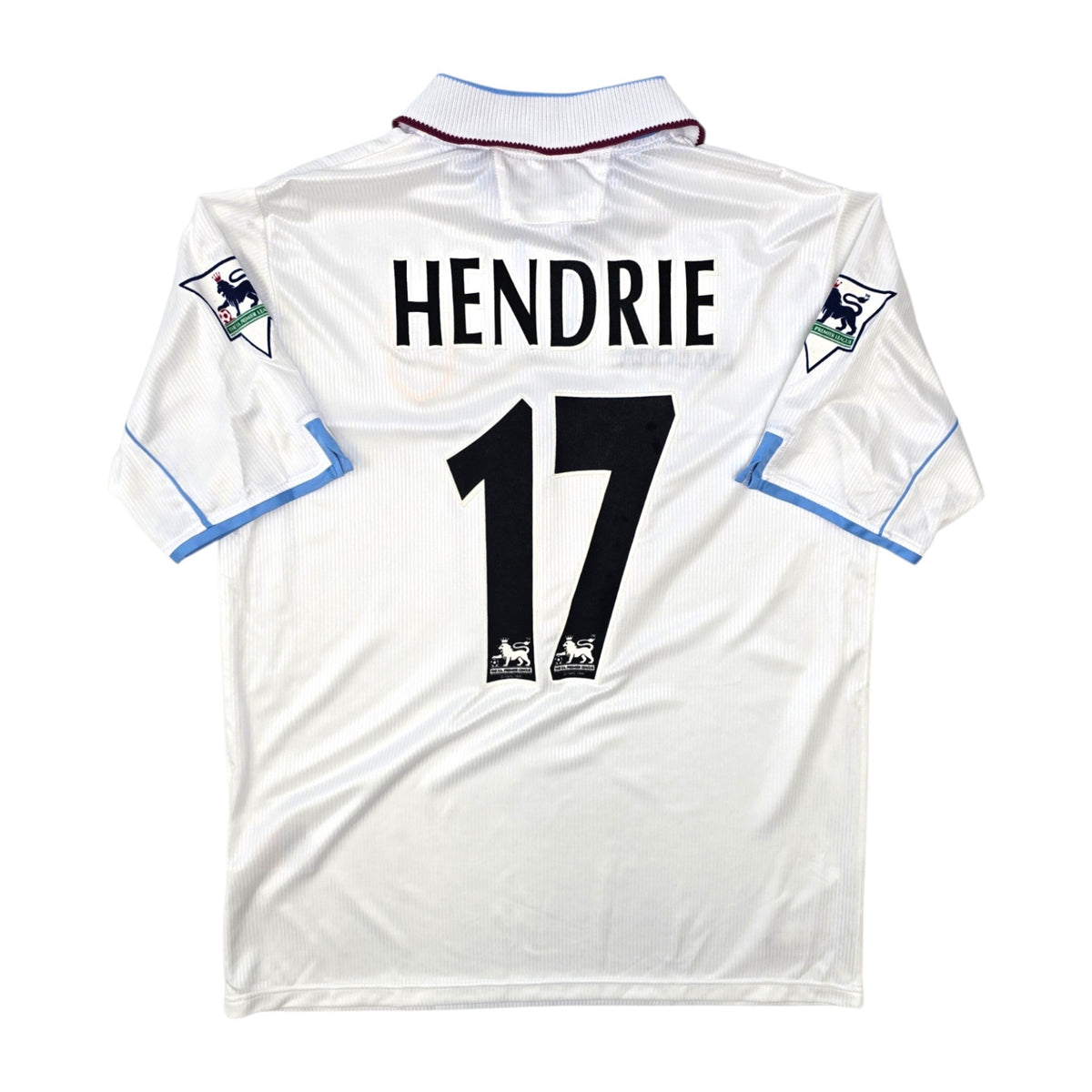 2002/03 Aston Villa Away Football Shirt (M) Diadora #17 Hendrie