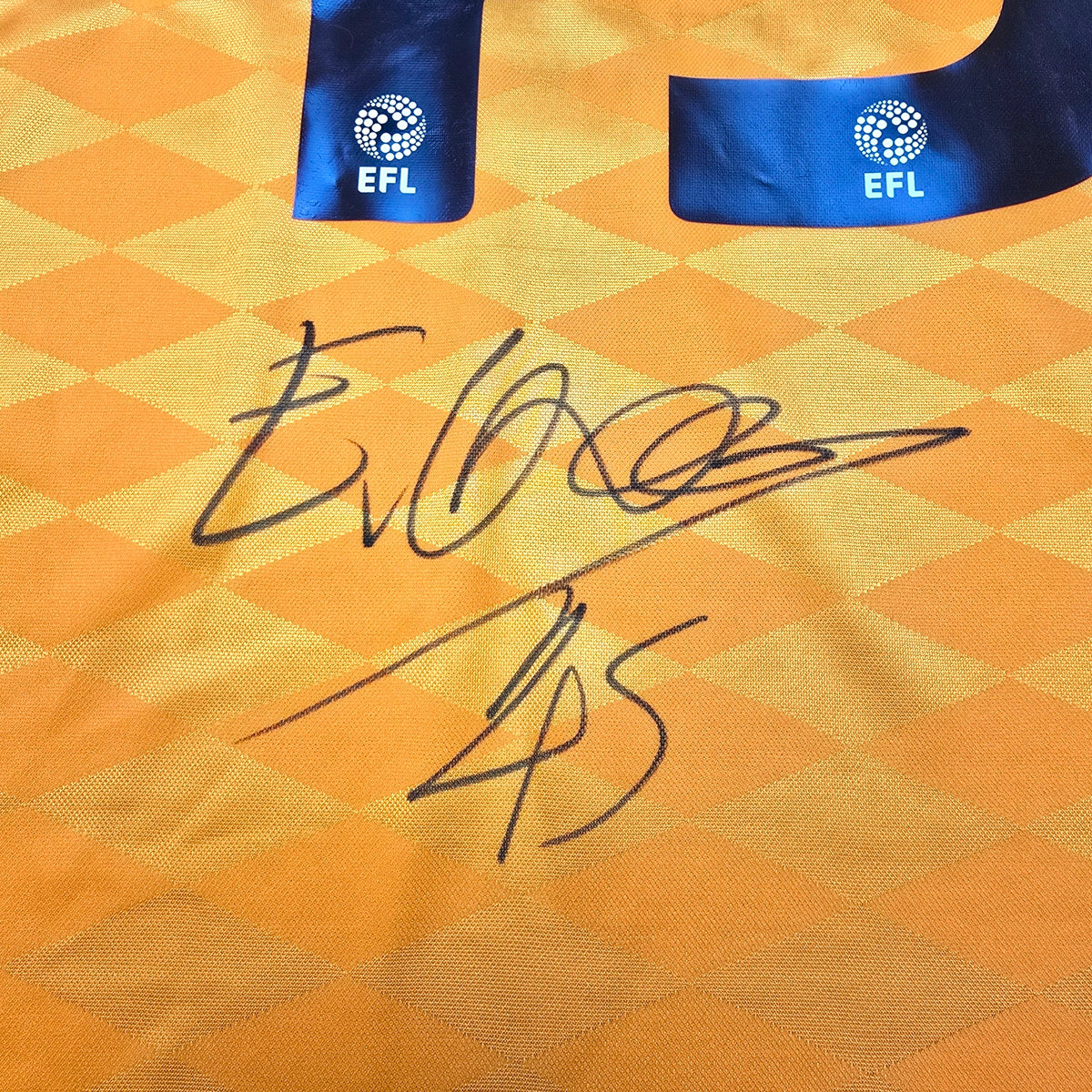 2024/25 Cambridge United Home Football Shirt (M) Umbro #45 Longelo (Signed | Match Issue)