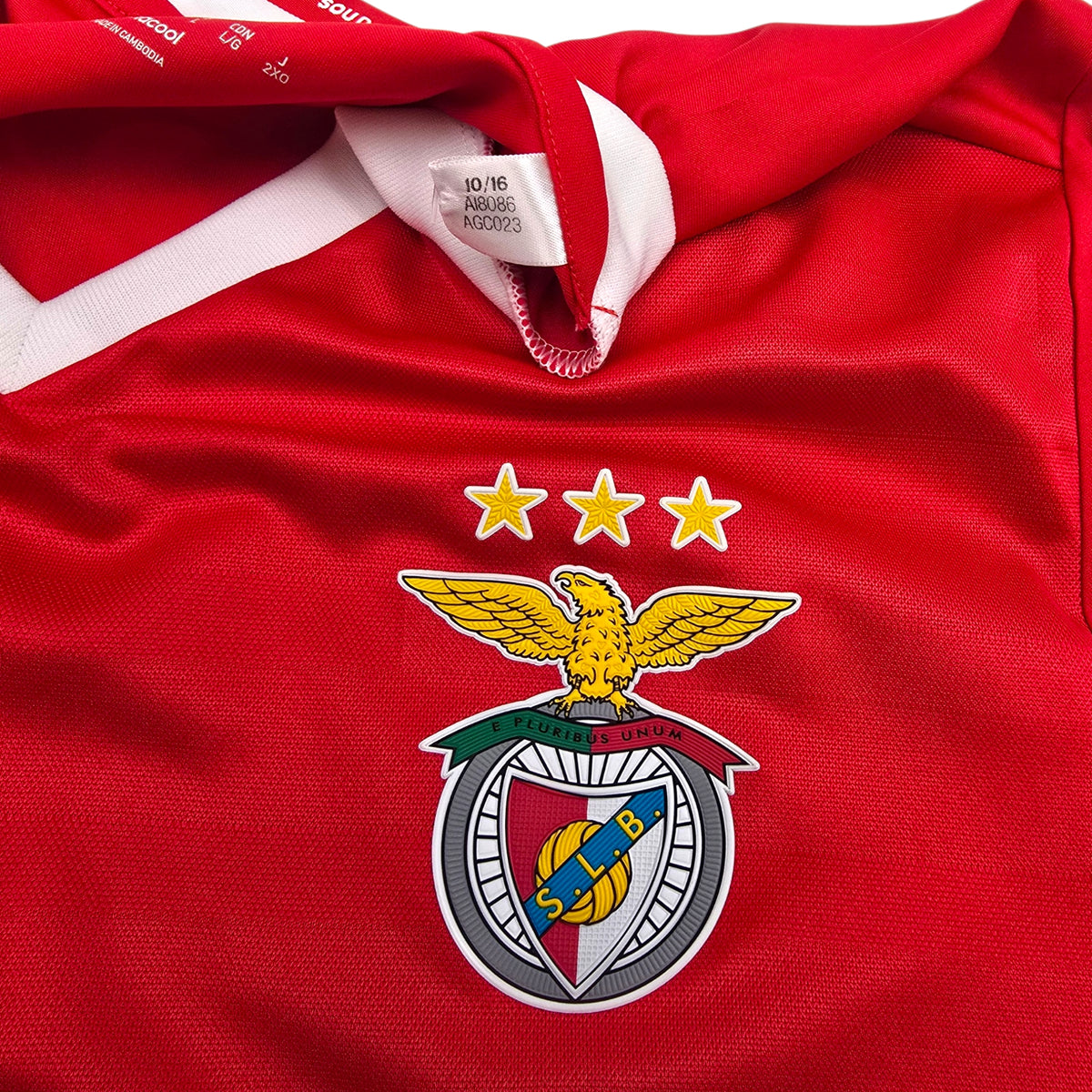 2016/17 Benfica Home Football Shirt (L) Adidas #9 Raul