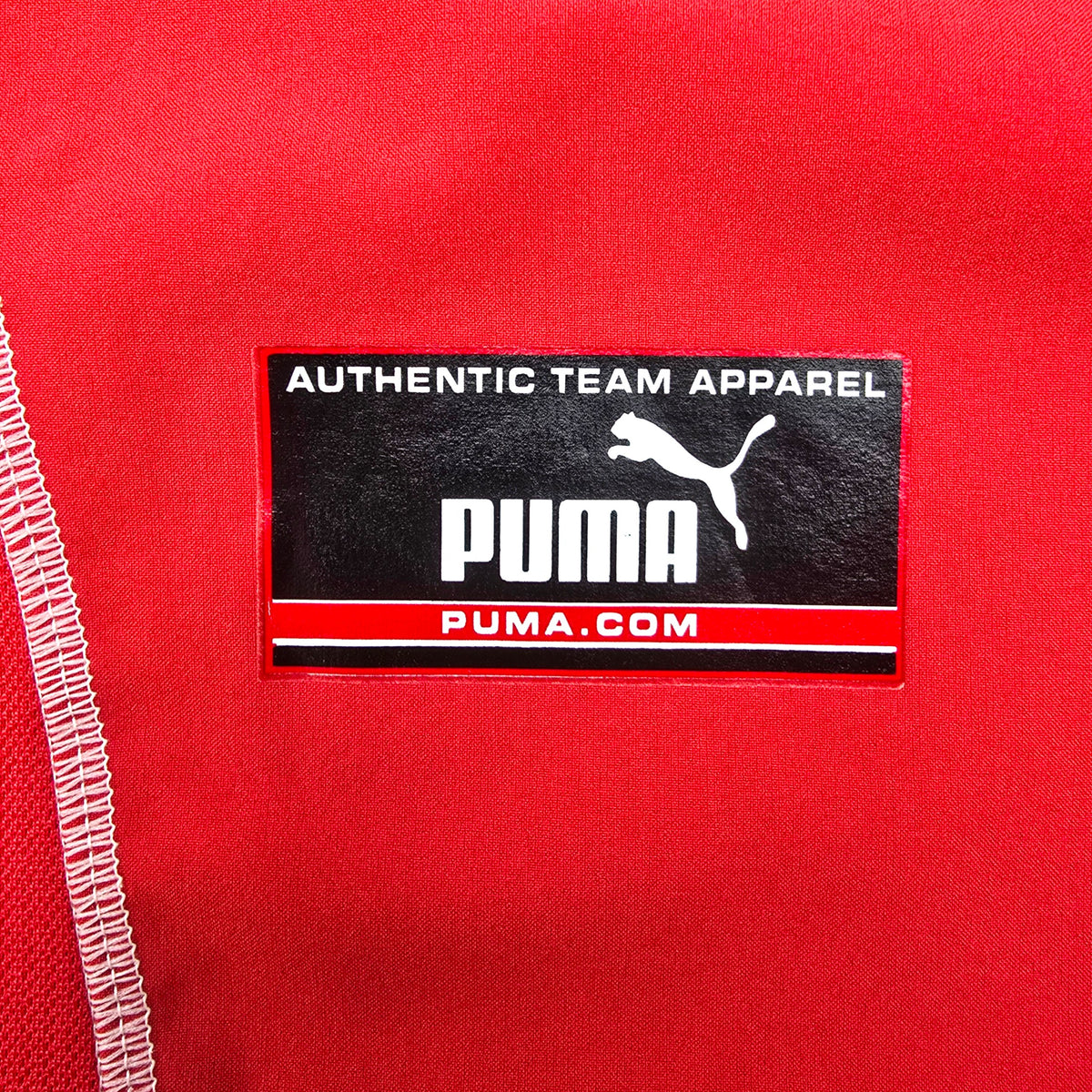 2004/06 Switzerland Home Football Shirt (S) Puma