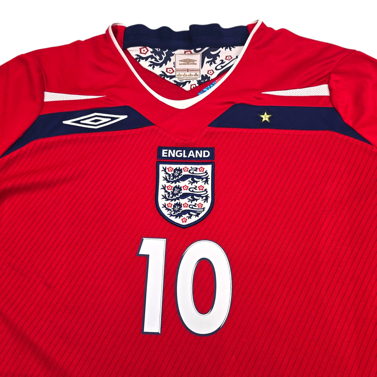 2008/10 England Away Football Shirt (L) Umbro #10 Rooney