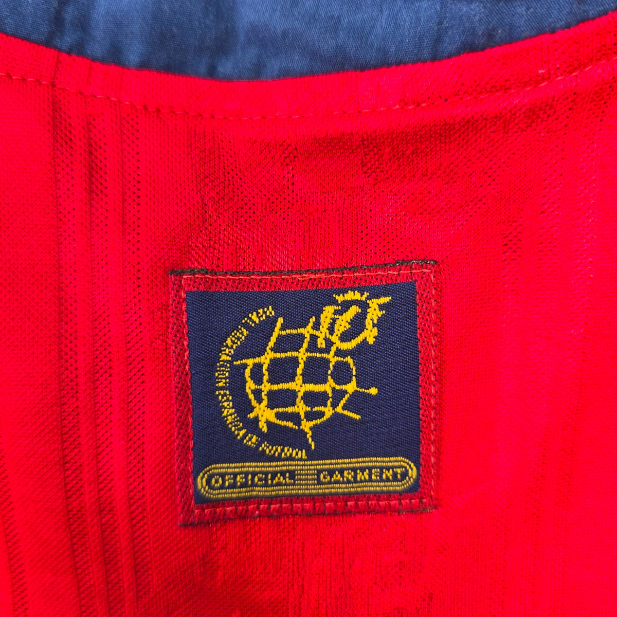 1996/98 Spain Home Football Shirt (L) Adidas #21 Luis Enrique