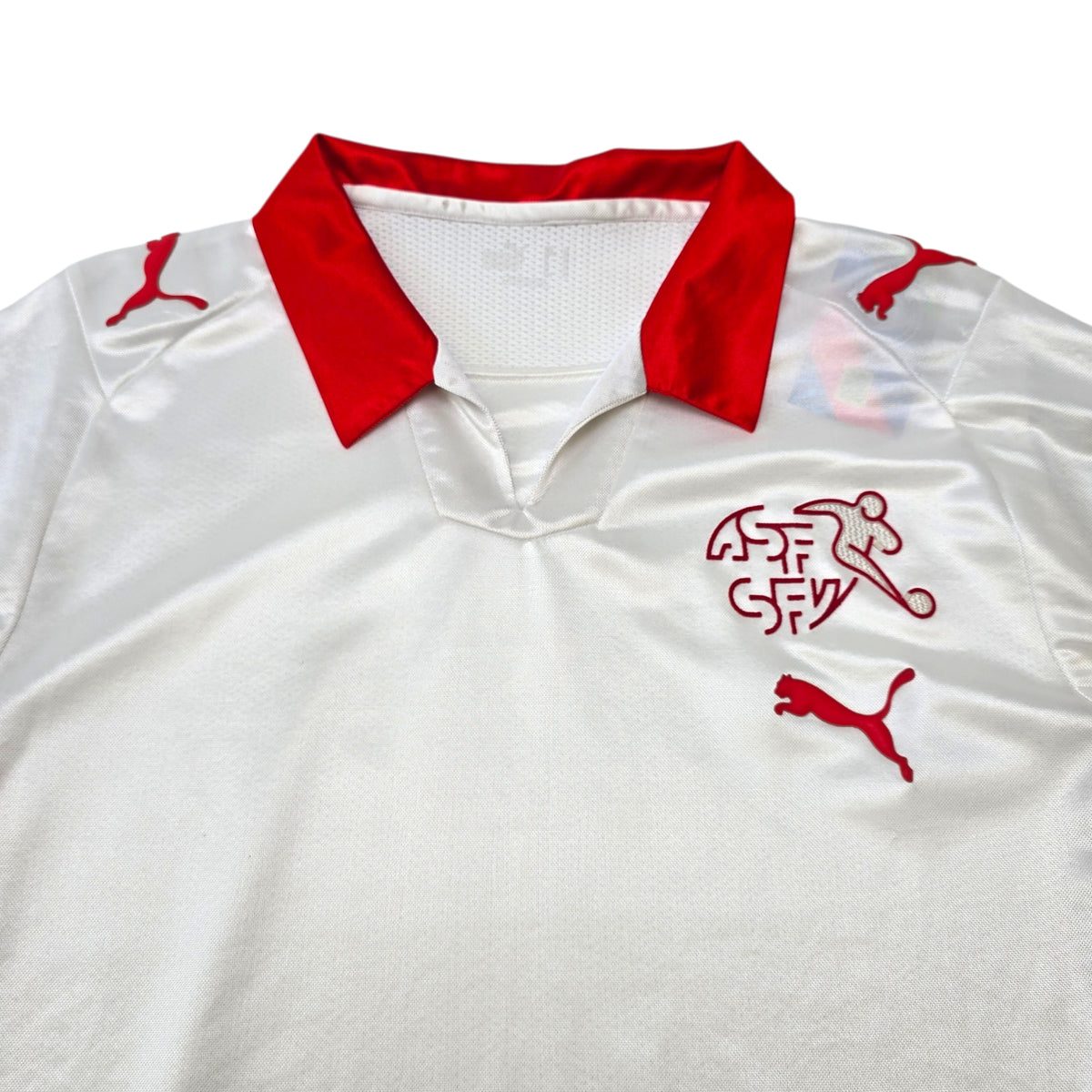 2008/10 Switzerland Away Football Shirt (M) Puma