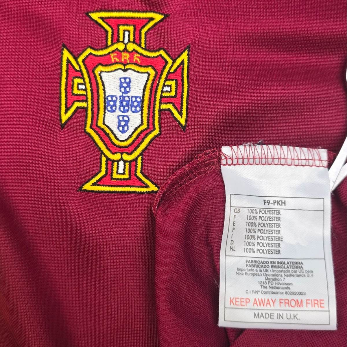 1999/00 Portugal Home Football Shirt (XL) Nike #7 Figo