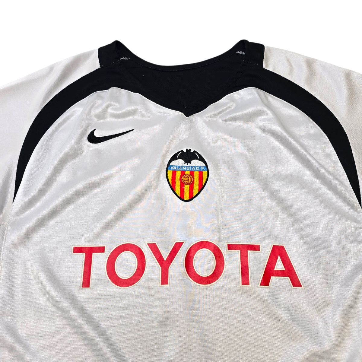 2005/06 Valencia Home Football Shirt (L) Nike #7 David Villa