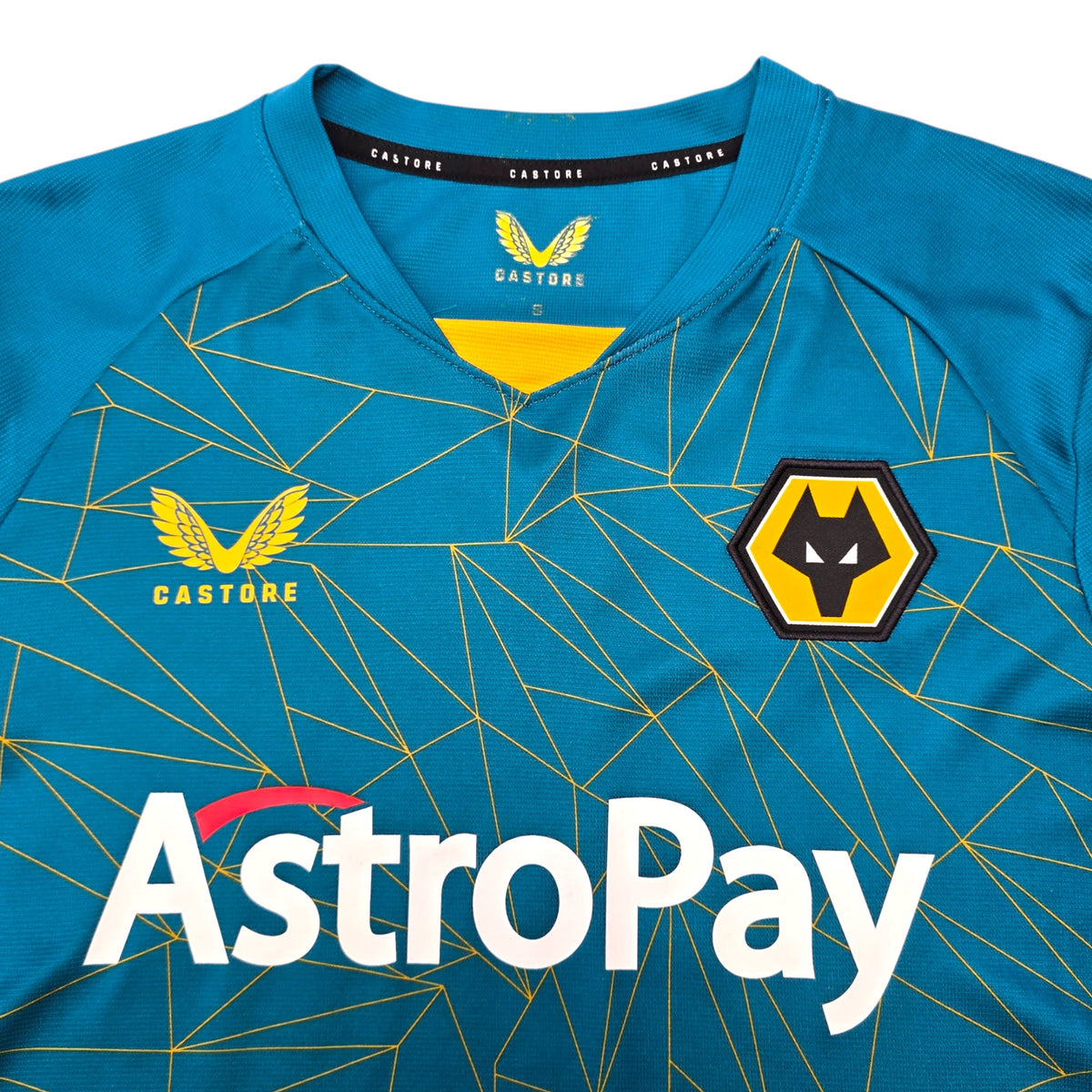 2022/23 Wolverhampton Wanderers Away Football Shirt (S) Castore
