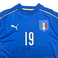 2016/17 Italy Home Football Shirt (M) Puma #19 Bonucci
