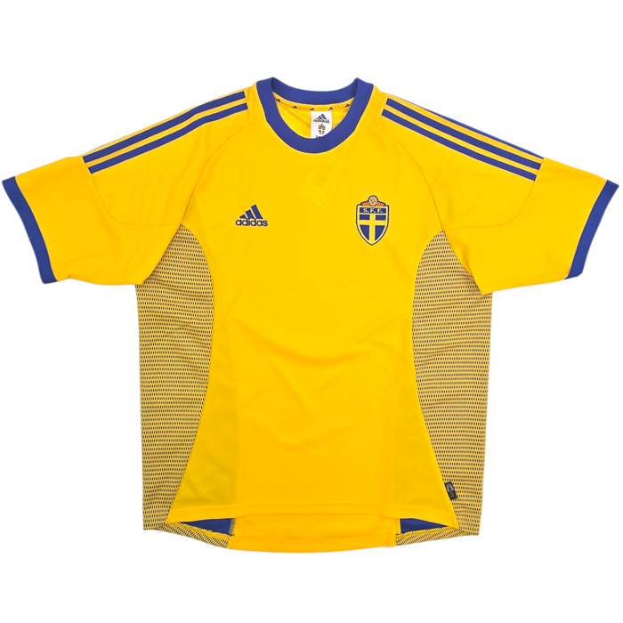 2002/03 Sweden Home Football Shirt (L) Adidas