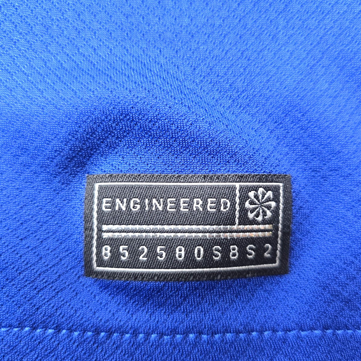 2023/24 Chelsea Home Football Shirt (L) Nike #8 Enzo