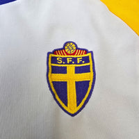 2002/03 Sweden Away Football Shirt (L) Adidas
