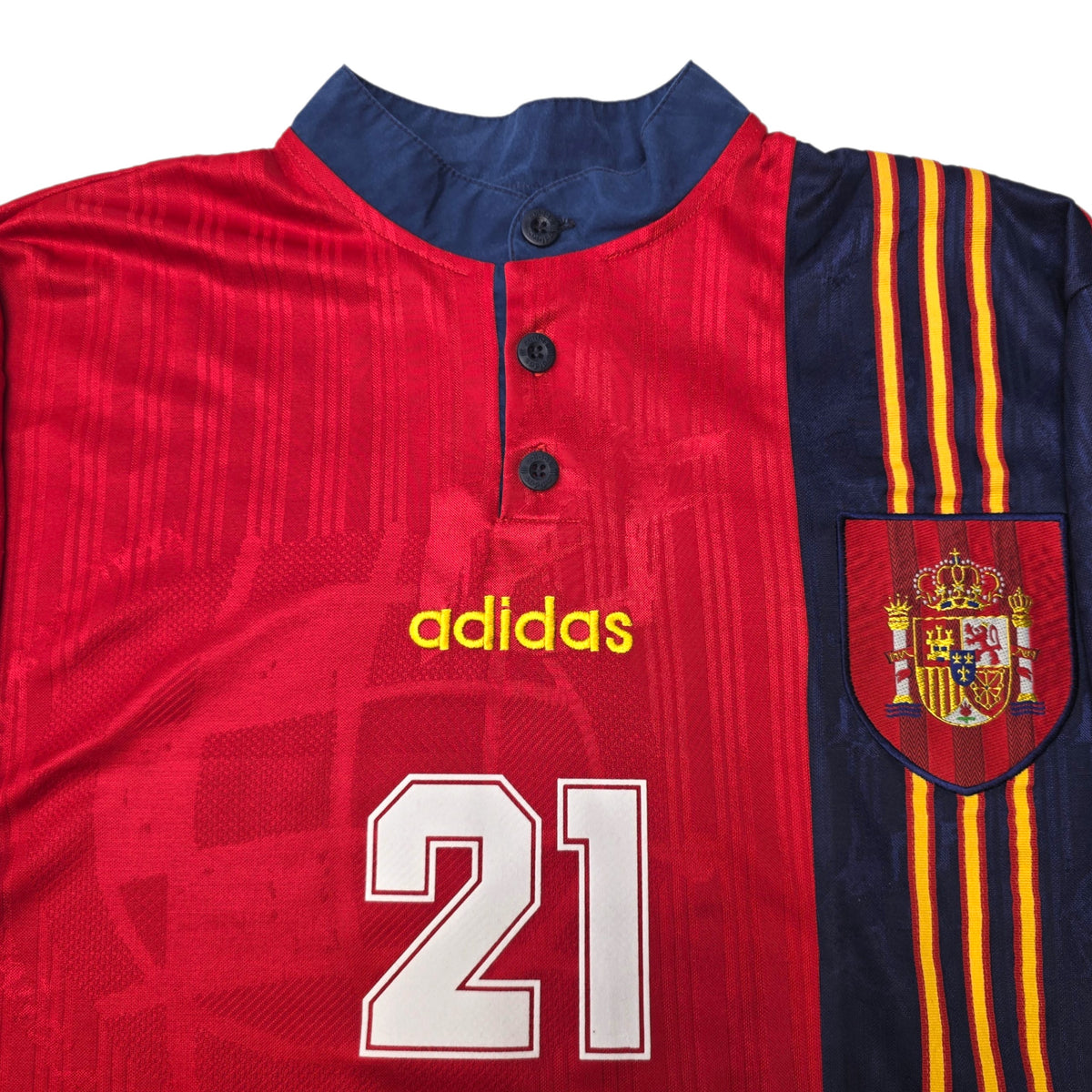 1996/98 Spain Home Football Shirt (L) Adidas #21 Luis Enrique