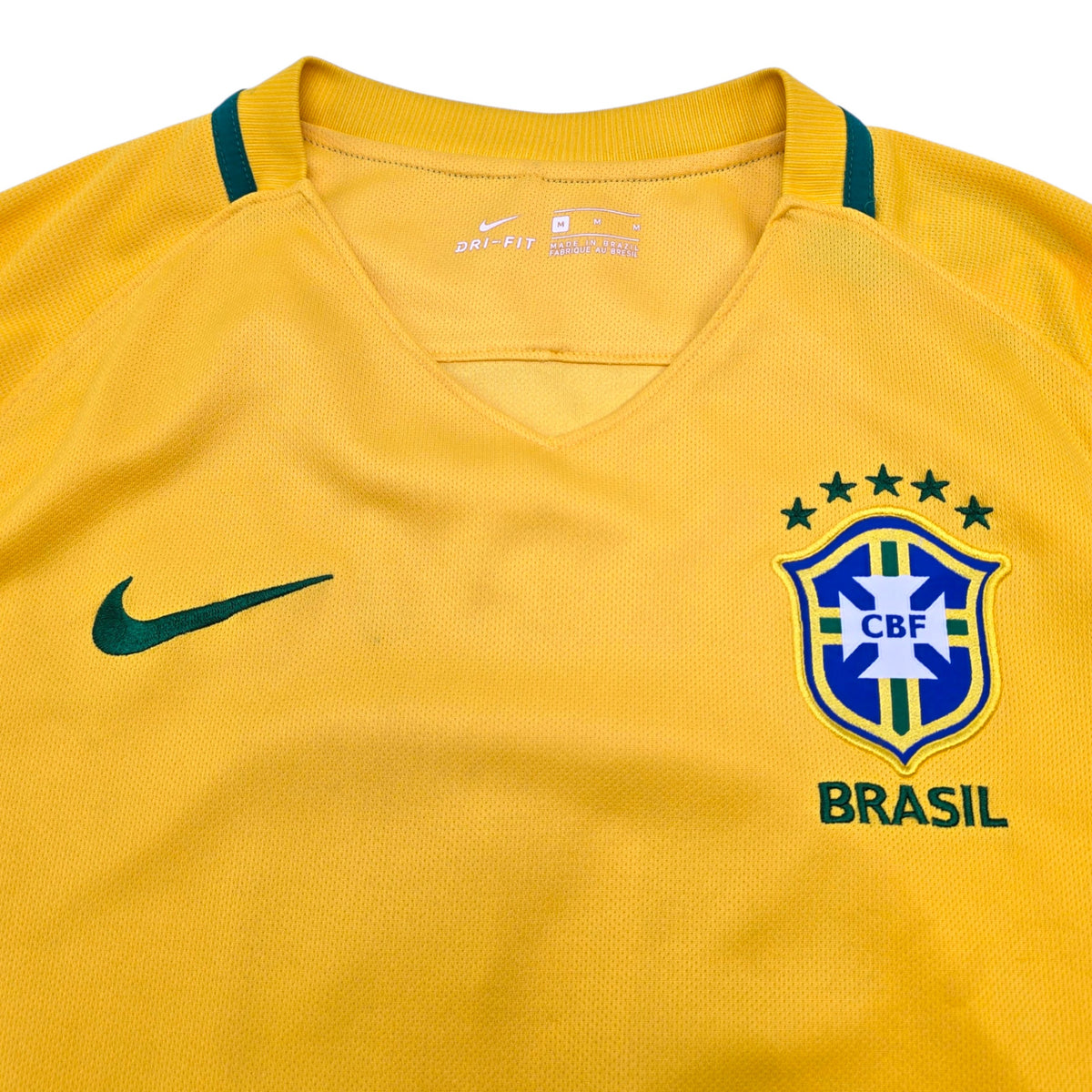 2016/17 Brazil Home Football Shirt (M) Nike #11 P. Coutinho