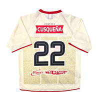 2005 Universitario de Deportes Home Football Shirt (L) Umbro #22