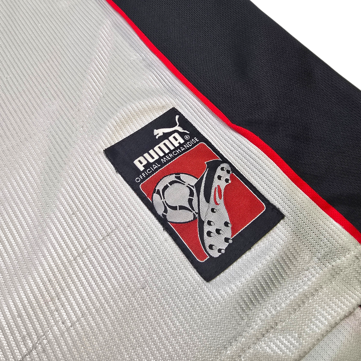 1998/00 Austria Home Football Shirt (L) Puma