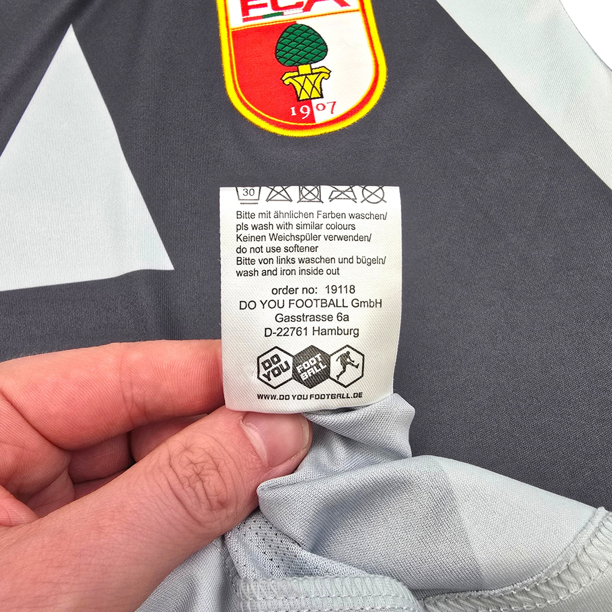 2009/10 Augsburg Third Football Shirt (M) Do You Football (BNWTs)